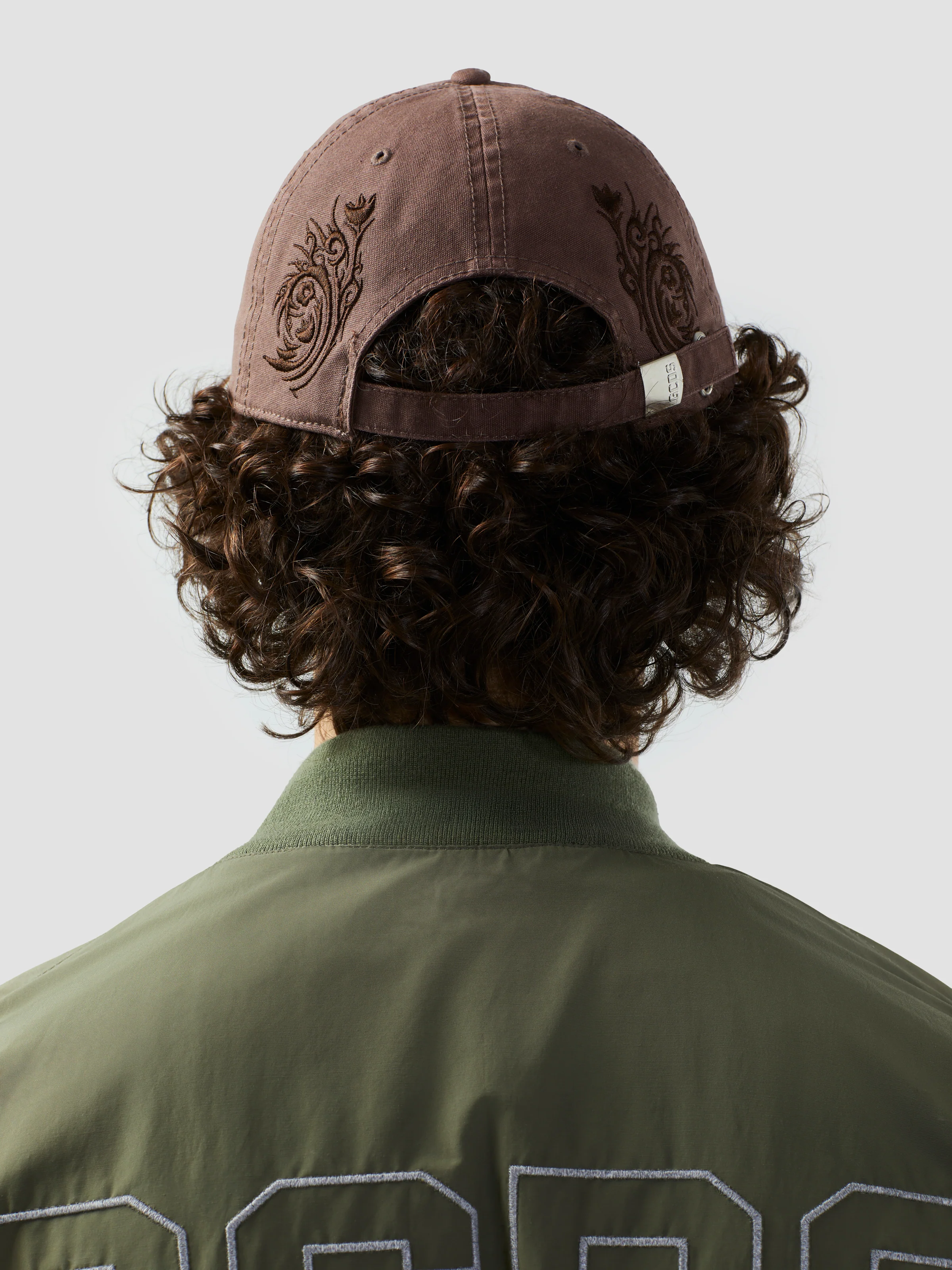 Cappellino da baseball in tela con fiori tribali - Image 5