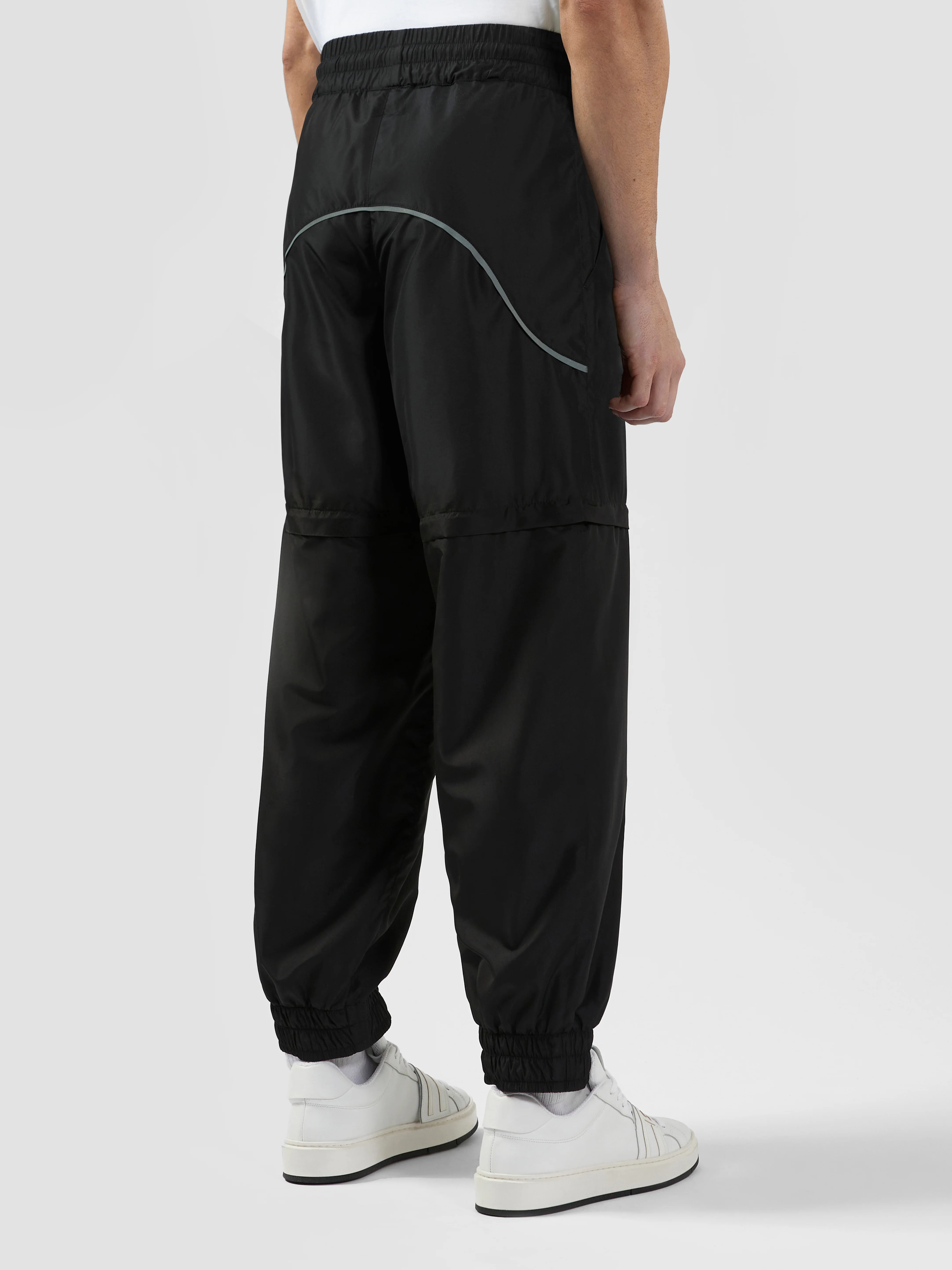 Joggers in nylon Essentials - Image 5