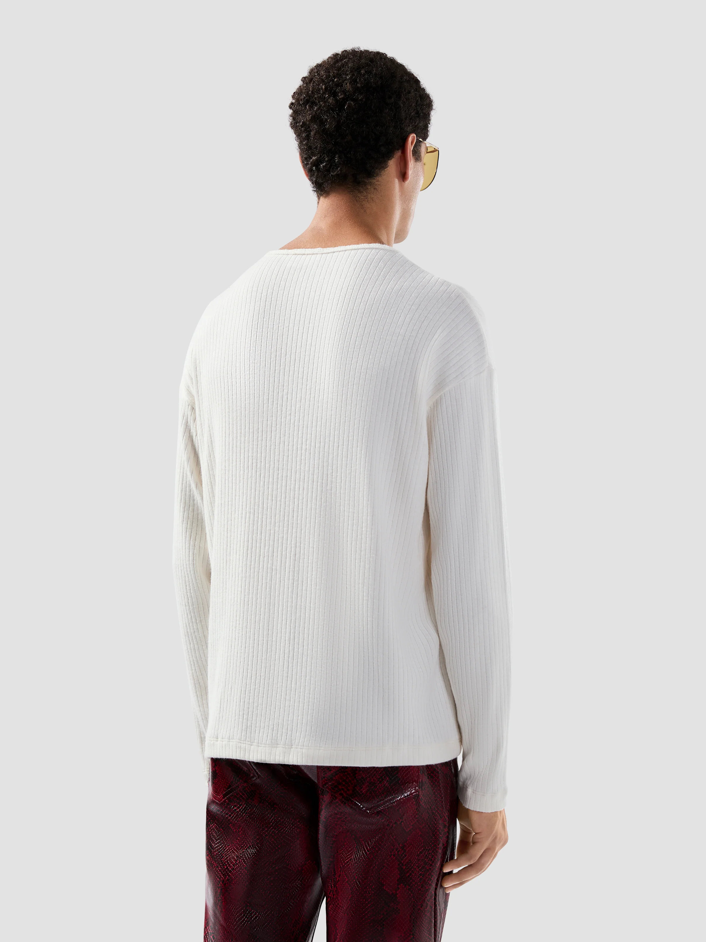 Maglia serafino a maniche lunghe con logo patch - Image 5
