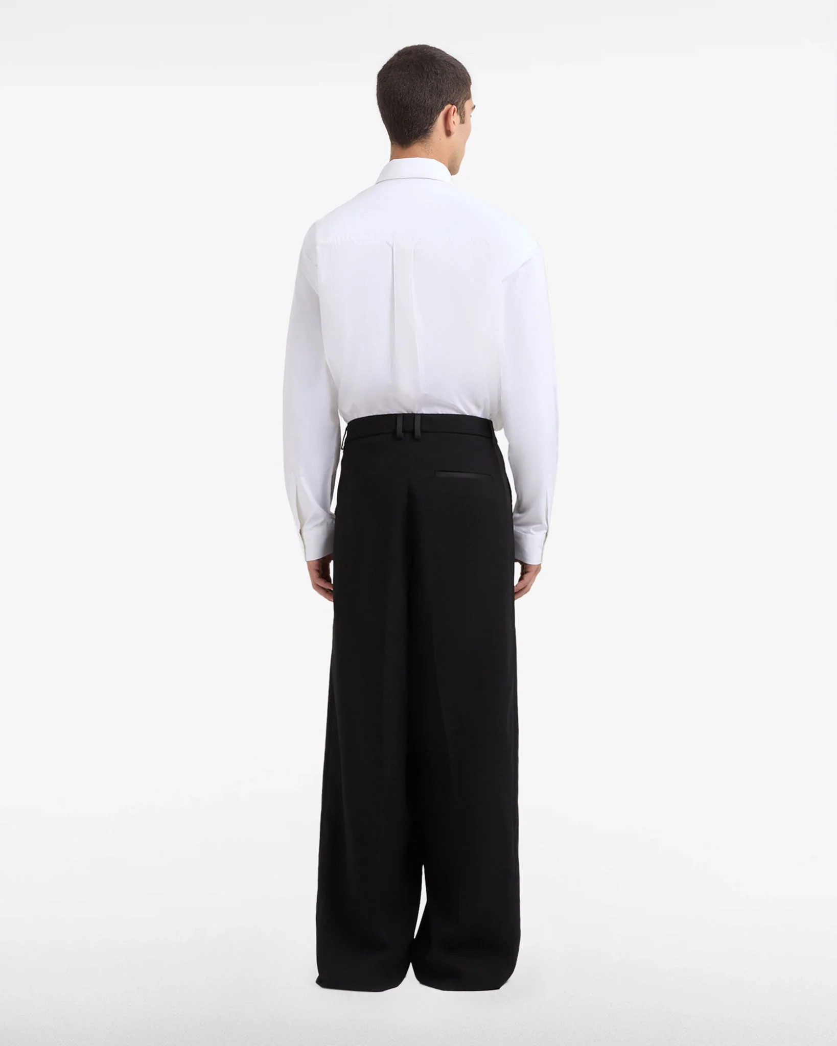 Pantaloni in satin - Image 4