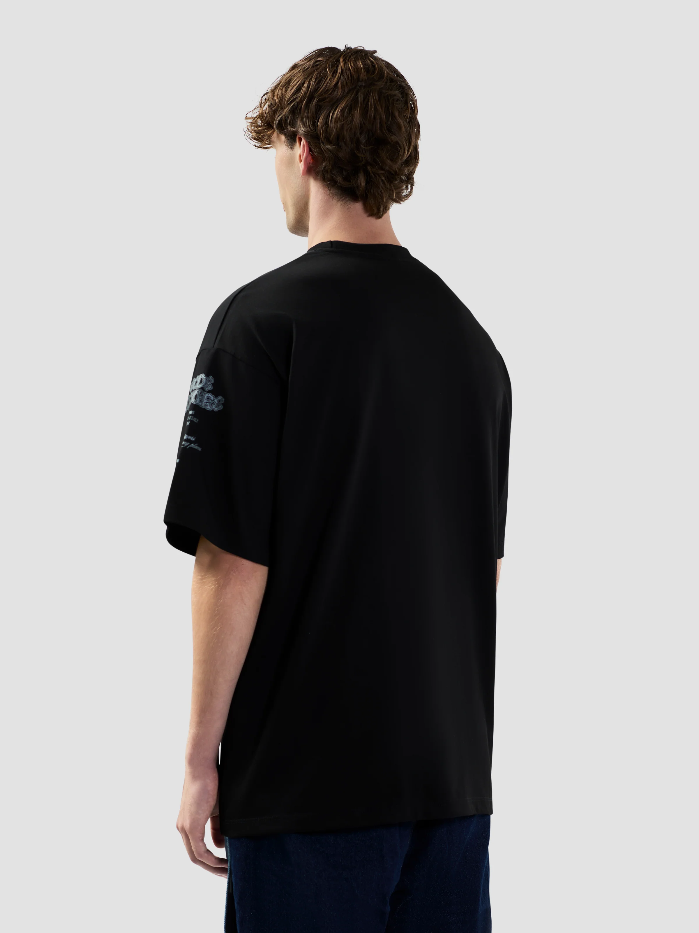 T-shirt con stampa gotica - Image 5