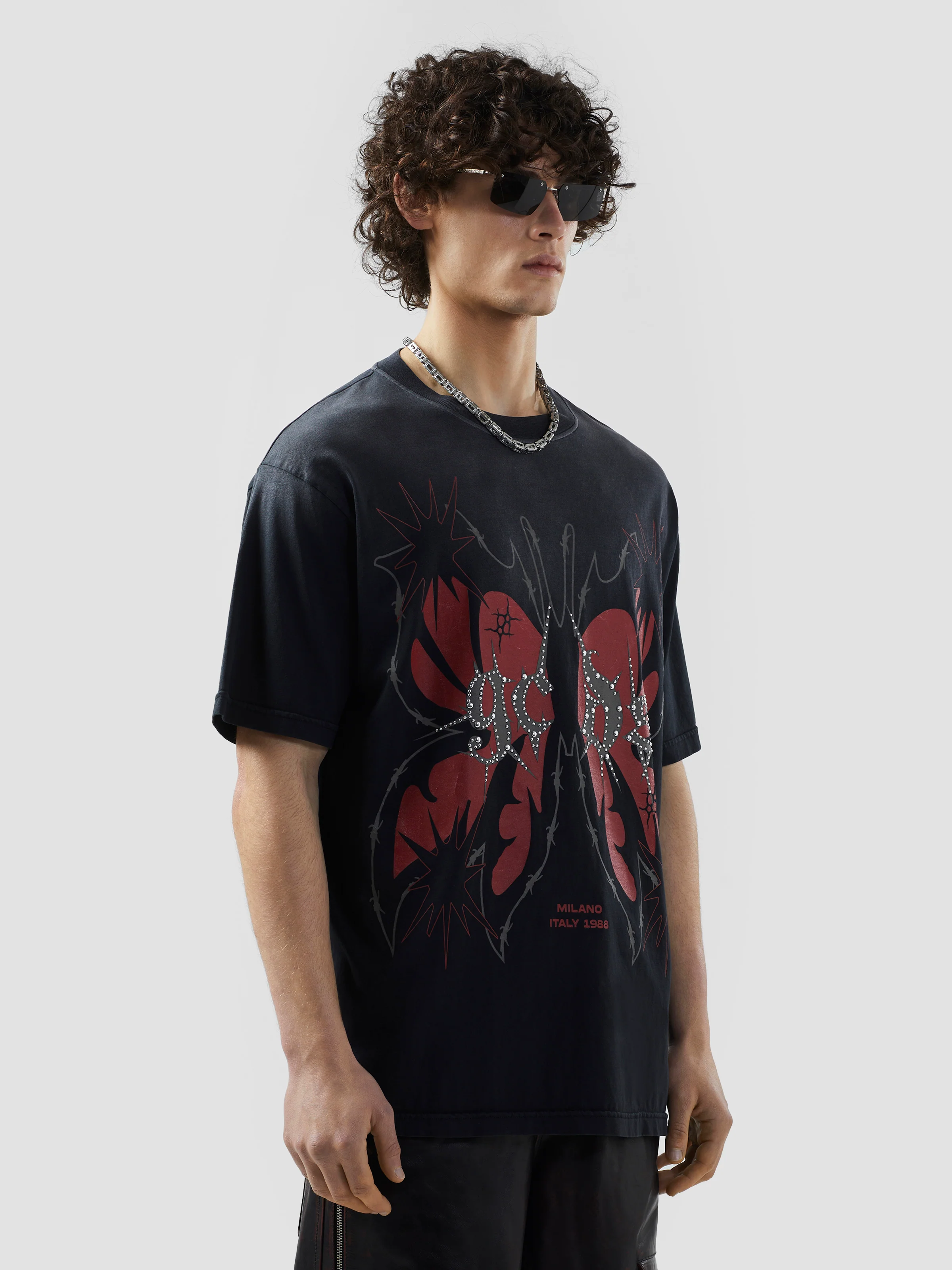 T-shirt oversize con farfalle - Image 4